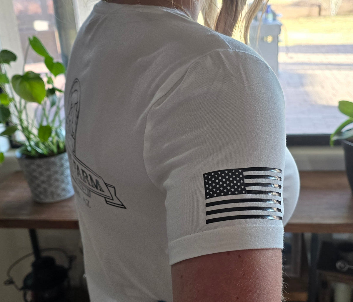 Women's Fitted Crew Neck T-Shirt